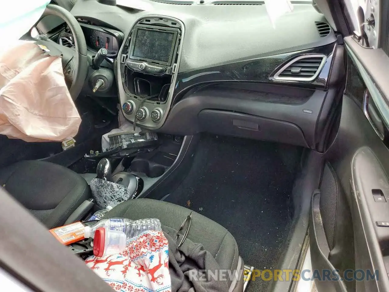 8 Photograph of a damaged car KL8CD6SA9NC037198 CHEVROLET SPARK 2022