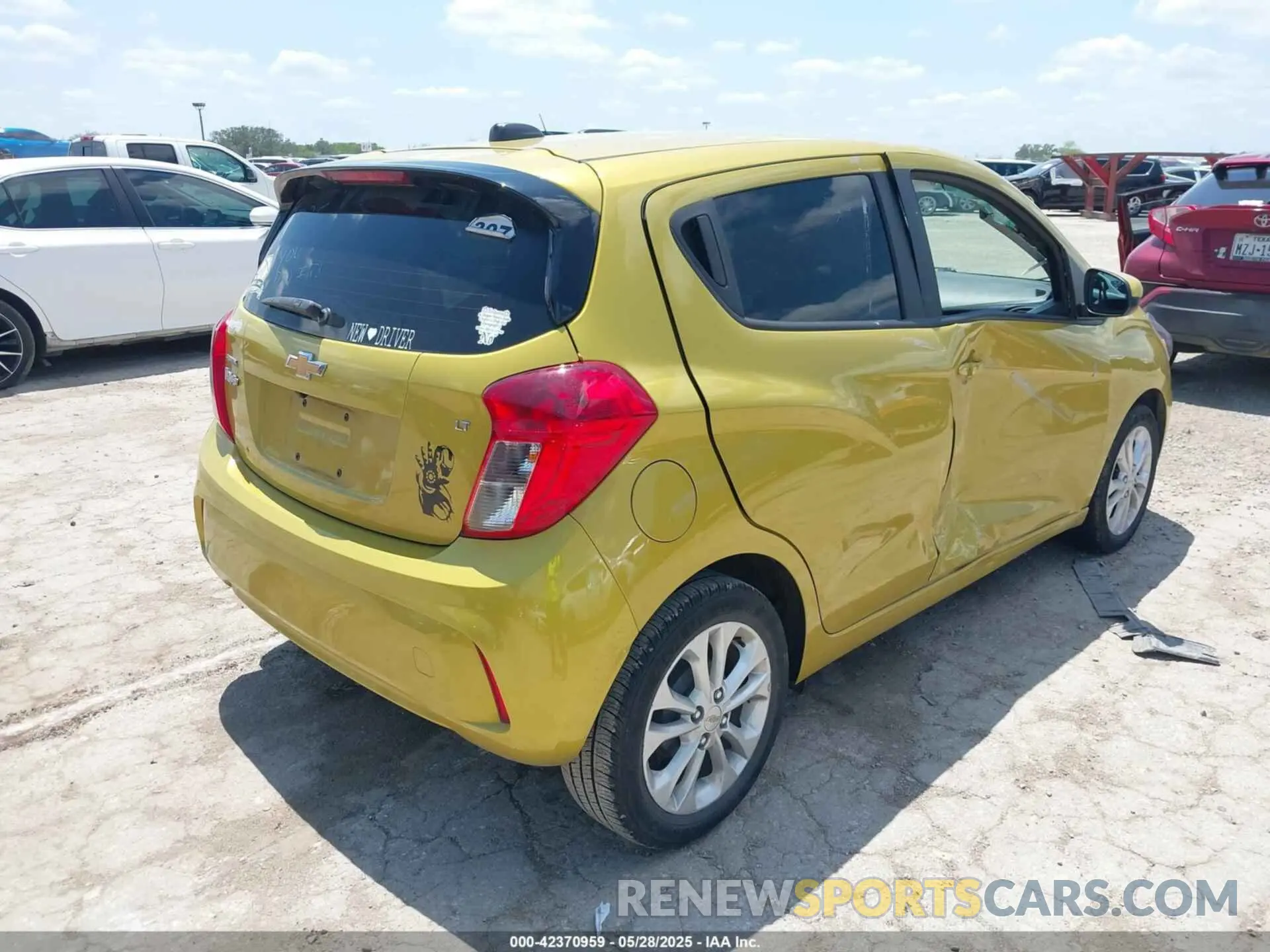 4 Photograph of a damaged car KL8CD6SA9NC038836 CHEVROLET SPARK 2022