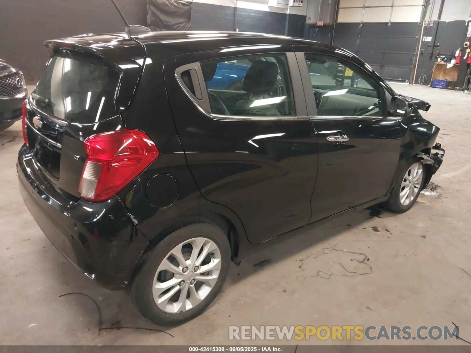 4 Photograph of a damaged car KL8CF6SA7NC024525 CHEVROLET SPARK 2022