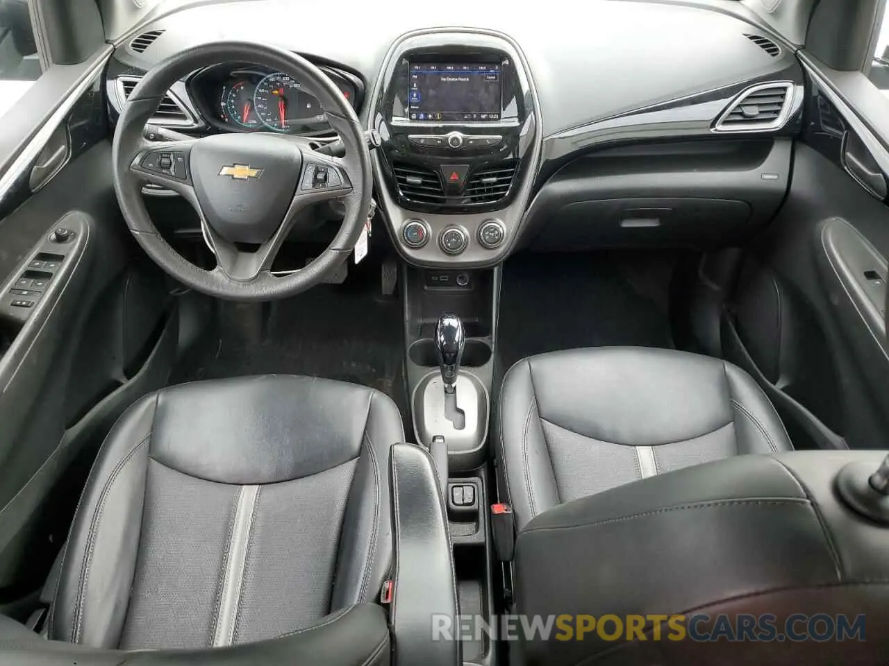 8 Photograph of a damaged car KL8CH6SA9NC041207 CHEVROLET SPARK 2022