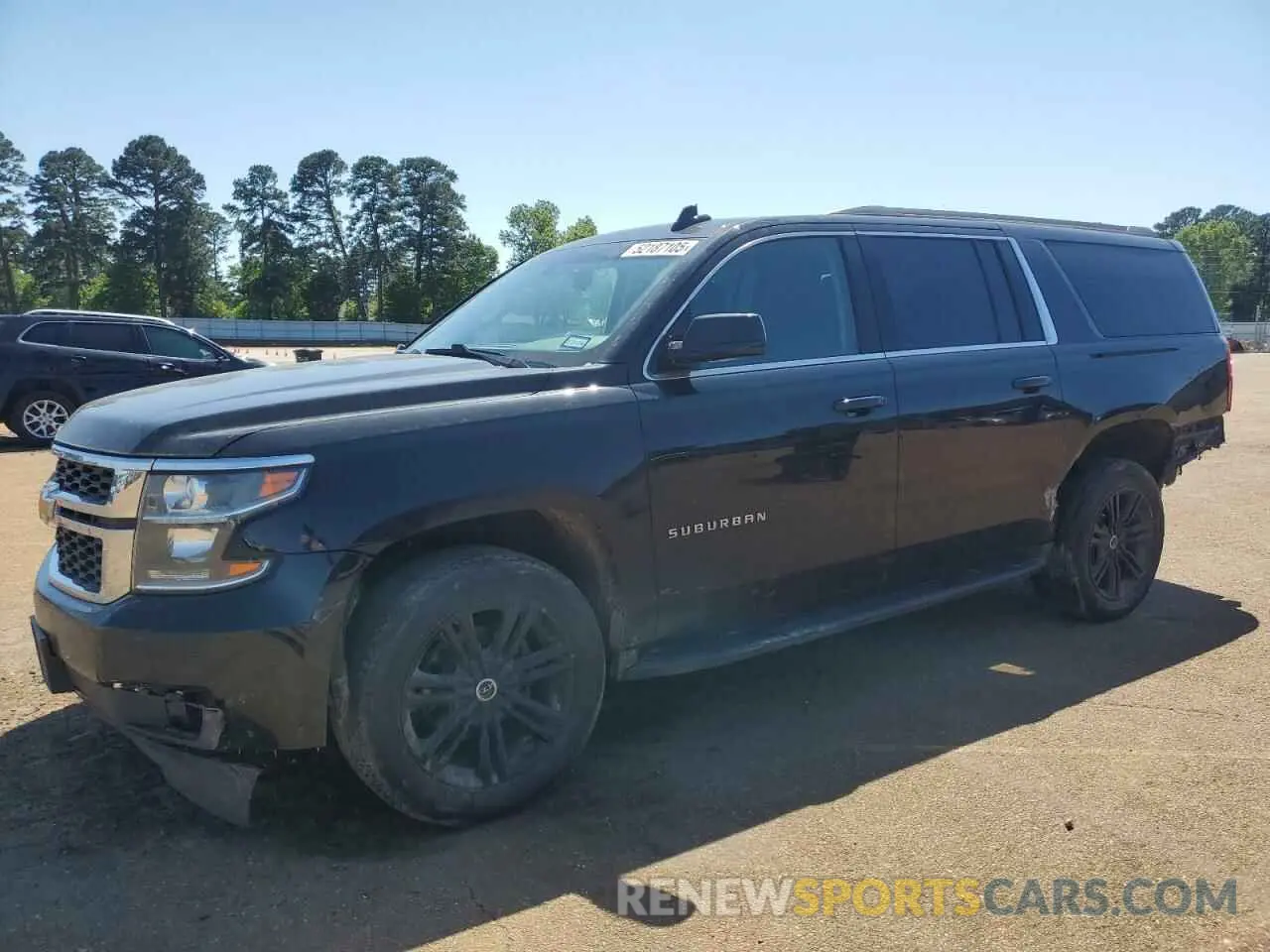 1 Photograph of a damaged car 1GNSCGECXKR208615 CHEVROLET SUBURBAN 2019
