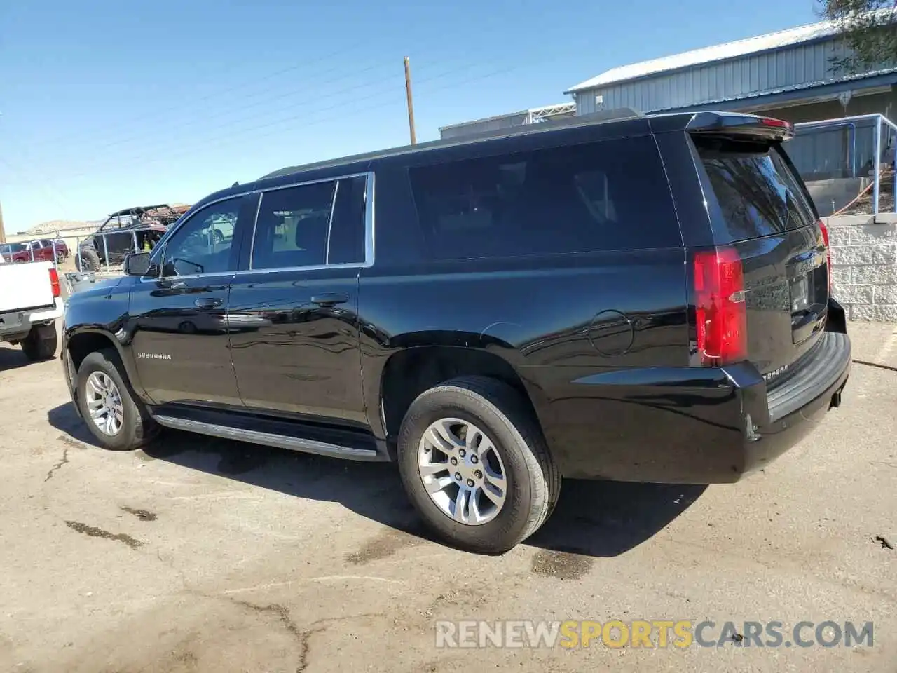 2 Photograph of a damaged car 1GNSCGKC6KR180042 CHEVROLET SUBURBAN 2019