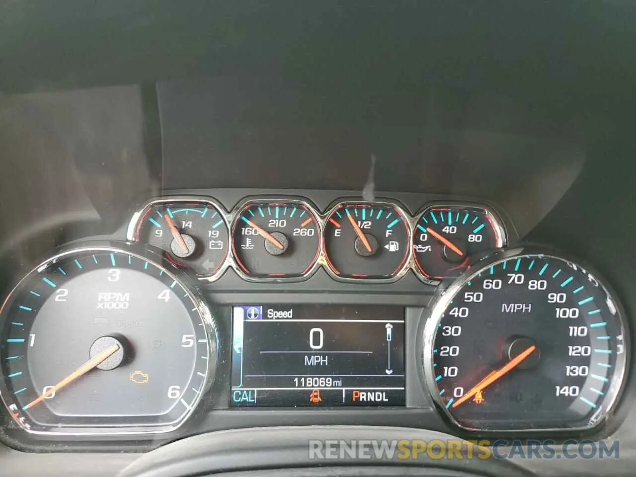 9 Photograph of a damaged car 1GNSCGKC9KR406106 CHEVROLET SUBURBAN 2019