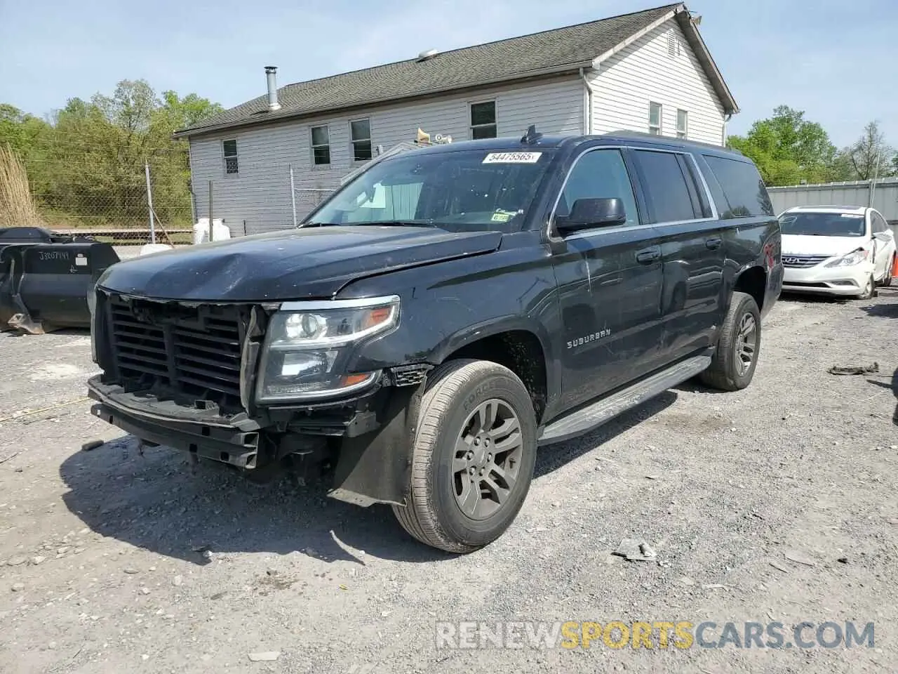 1 Photograph of a damaged car 1GNSCHKC2KR167309 CHEVROLET SUBURBAN 2019