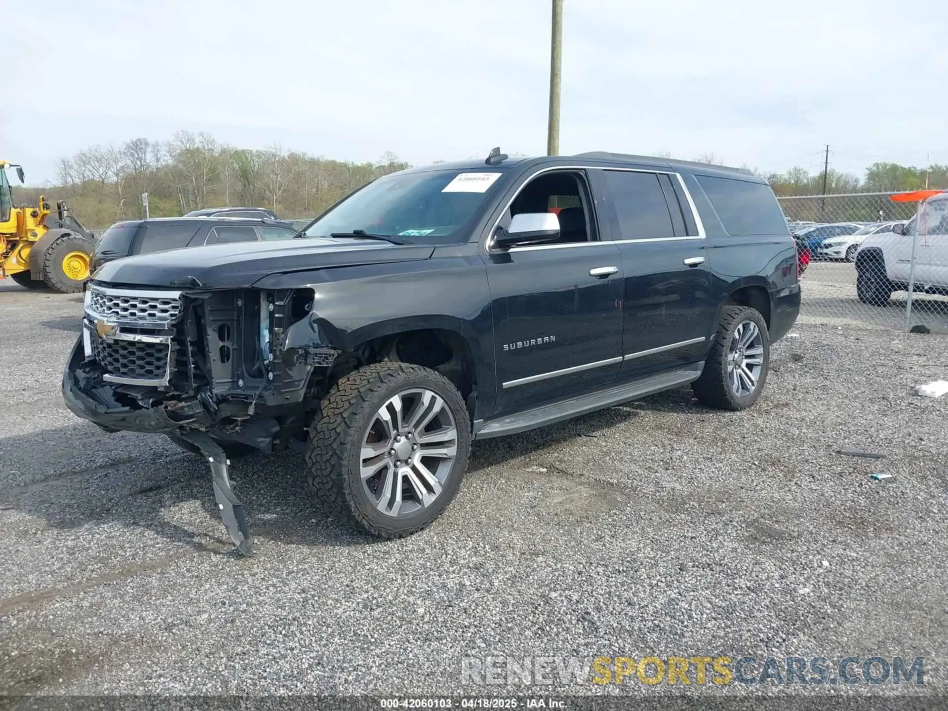 2 Photograph of a damaged car 1GNSCHKC2KR408575 CHEVROLET SUBURBAN 2019