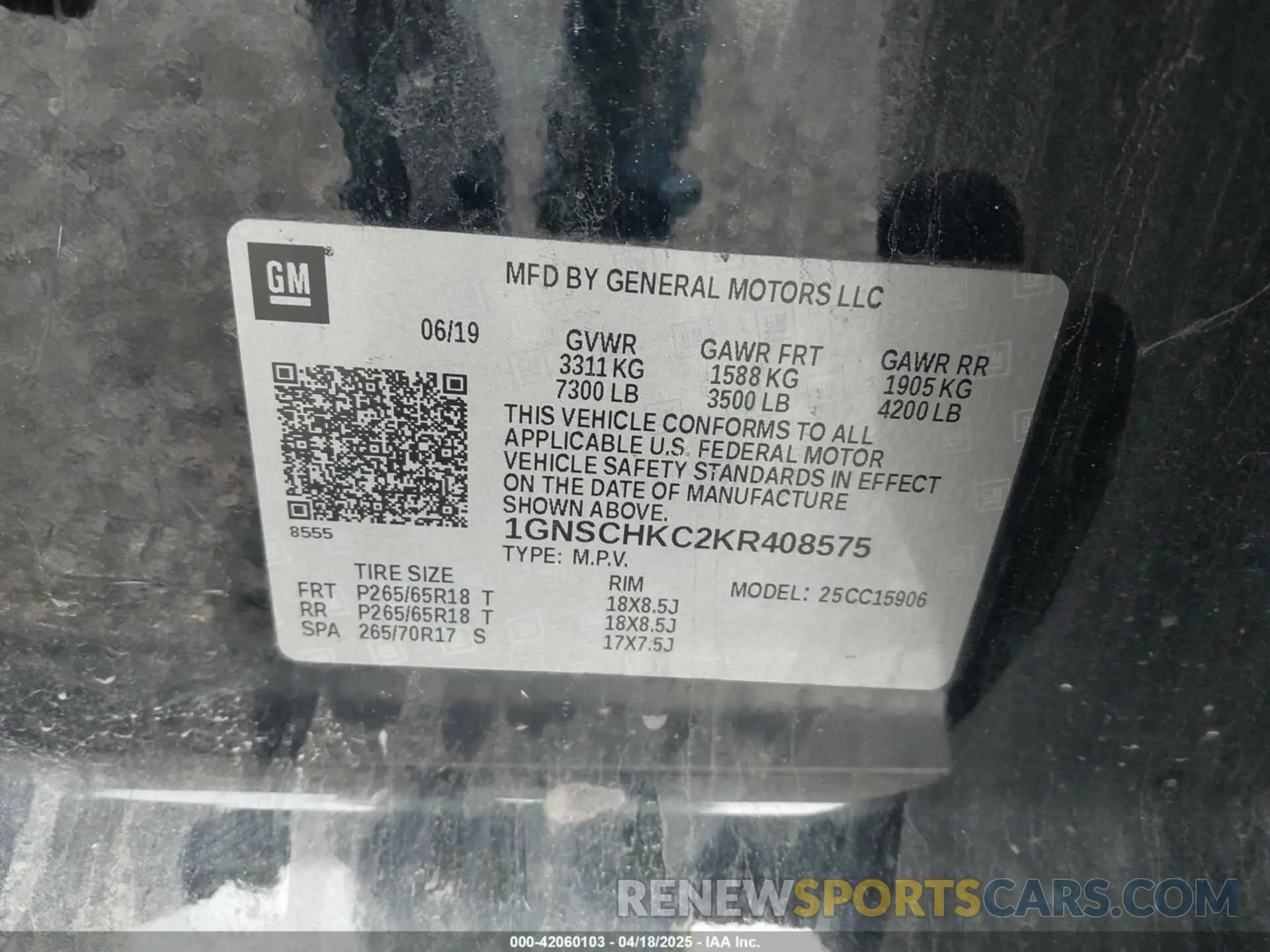 9 Photograph of a damaged car 1GNSCHKC2KR408575 CHEVROLET SUBURBAN 2019