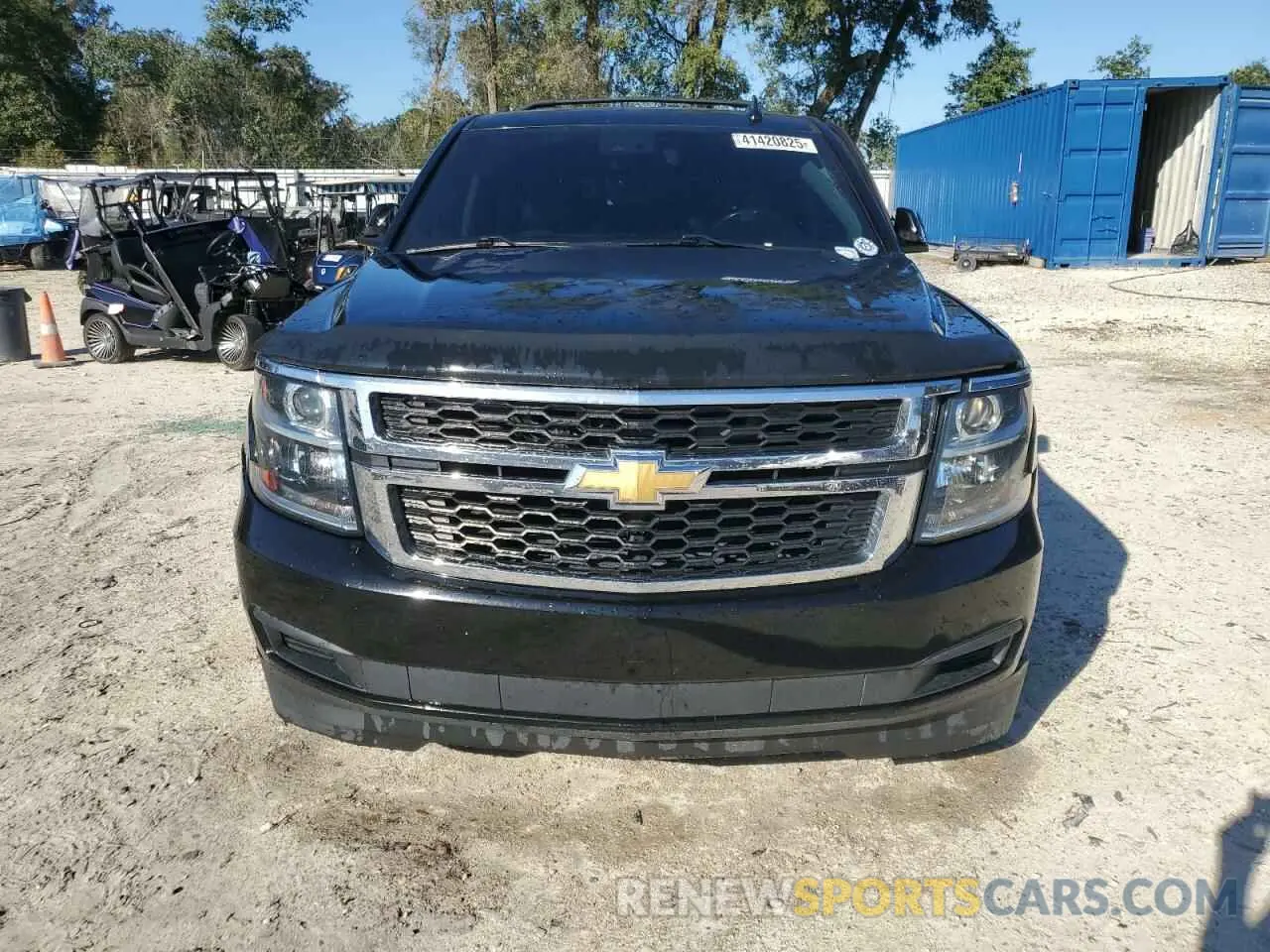 5 Photograph of a damaged car 1GNSCHKC6KR167393 CHEVROLET SUBURBAN 2019