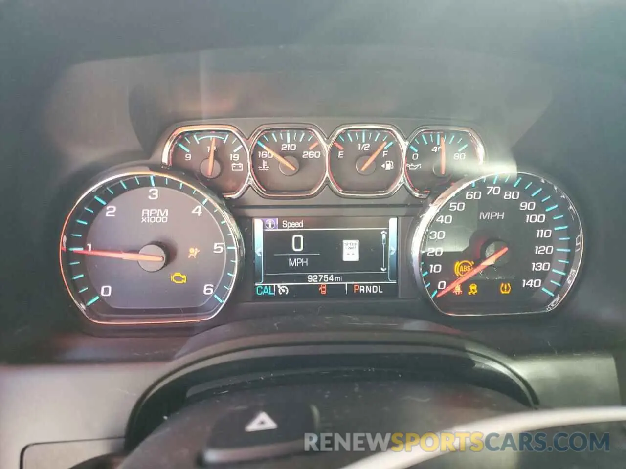 9 Photograph of a damaged car 1GNSCHKC6KR167393 CHEVROLET SUBURBAN 2019