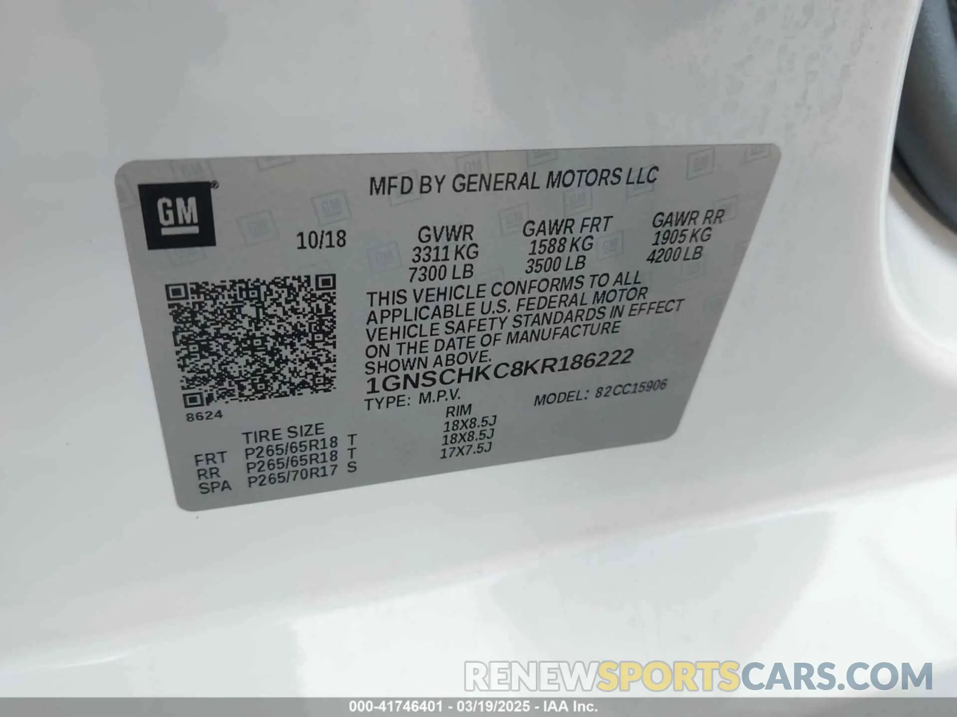 9 Photograph of a damaged car 1GNSCHKC8KR186222 CHEVROLET SUBURBAN 2019