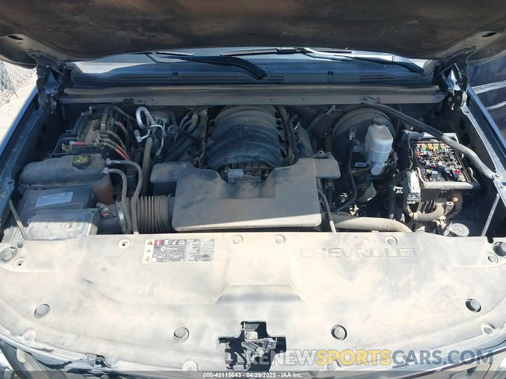10 Photograph of a damaged car 1GNSCHKC8KR380930 CHEVROLET SUBURBAN 2019