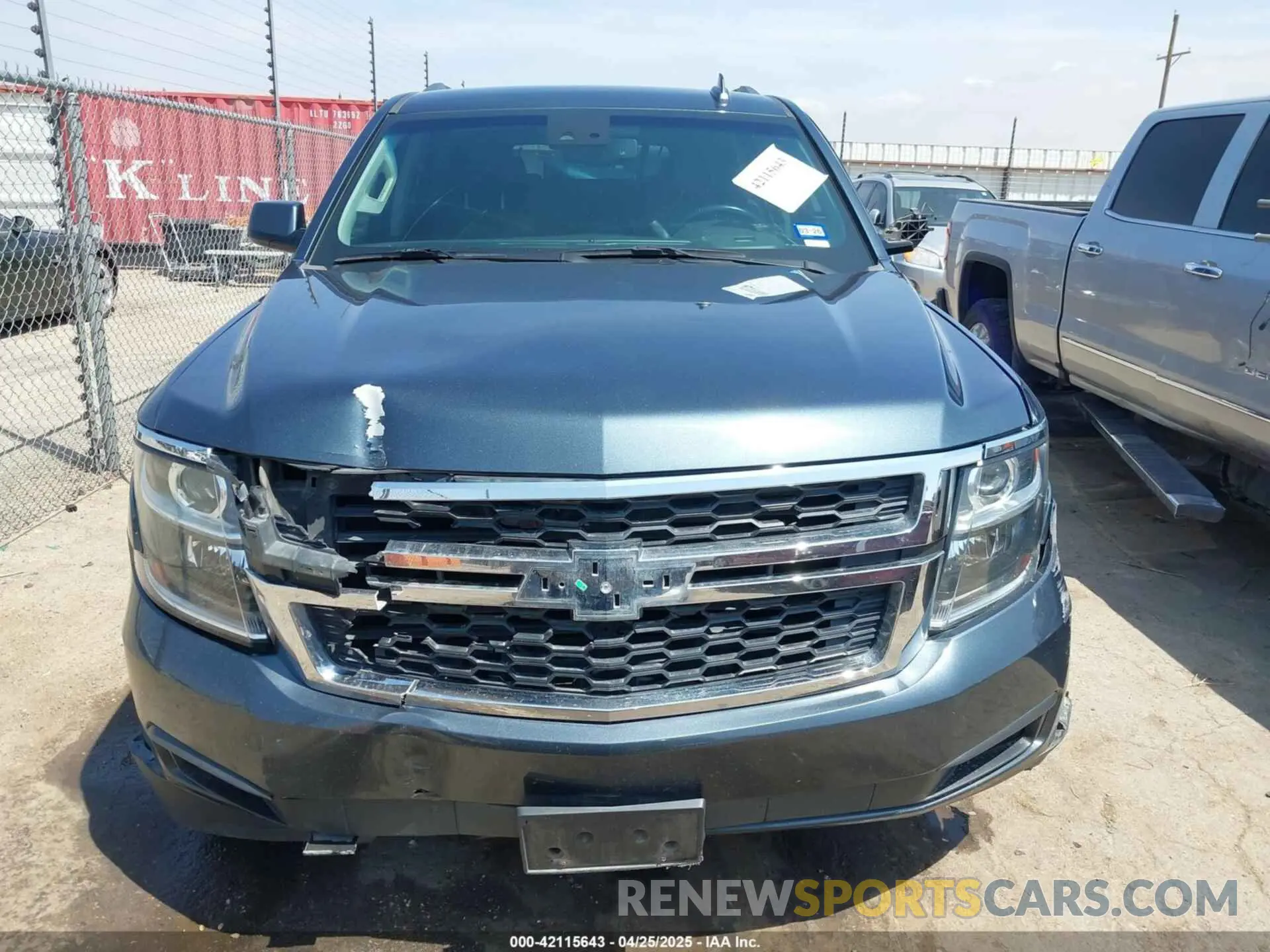 12 Photograph of a damaged car 1GNSCHKC8KR380930 CHEVROLET SUBURBAN 2019