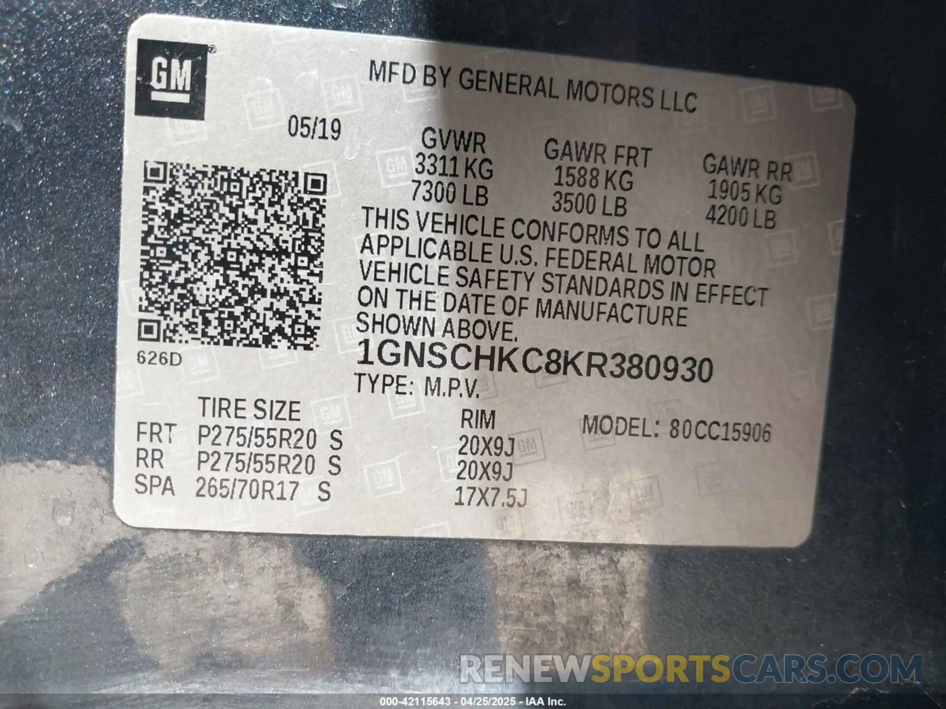 9 Photograph of a damaged car 1GNSCHKC8KR380930 CHEVROLET SUBURBAN 2019
