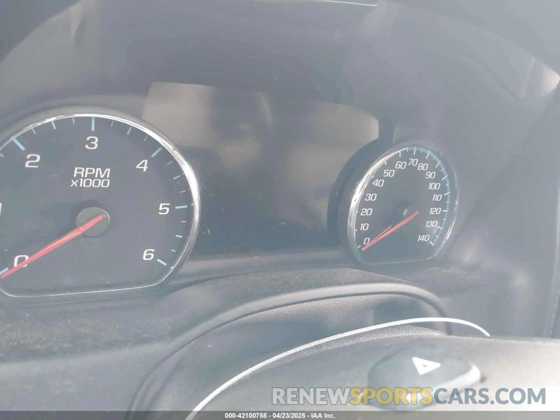 15 Photograph of a damaged car 1GNSCJKC0KR139323 CHEVROLET SUBURBAN 2019