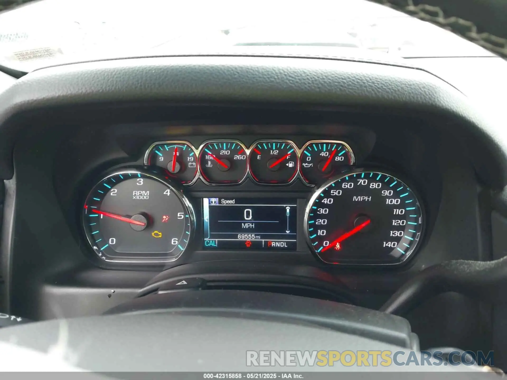 7 Photograph of a damaged car 1GNSKGKC7KR244916 CHEVROLET SUBURBAN 2019