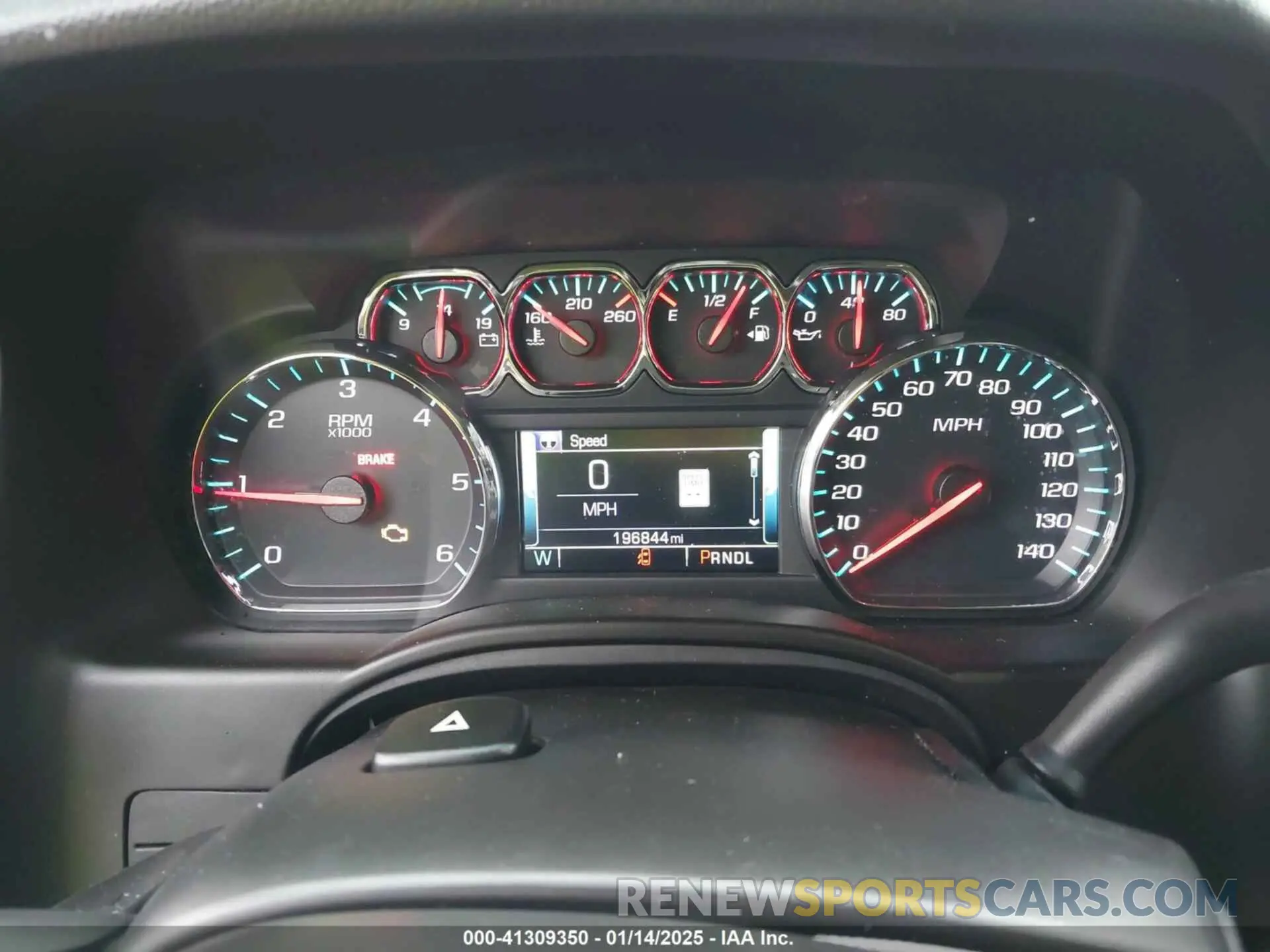 7 Photograph of a damaged car 1GNSKHKC0KR159583 CHEVROLET SUBURBAN 2019