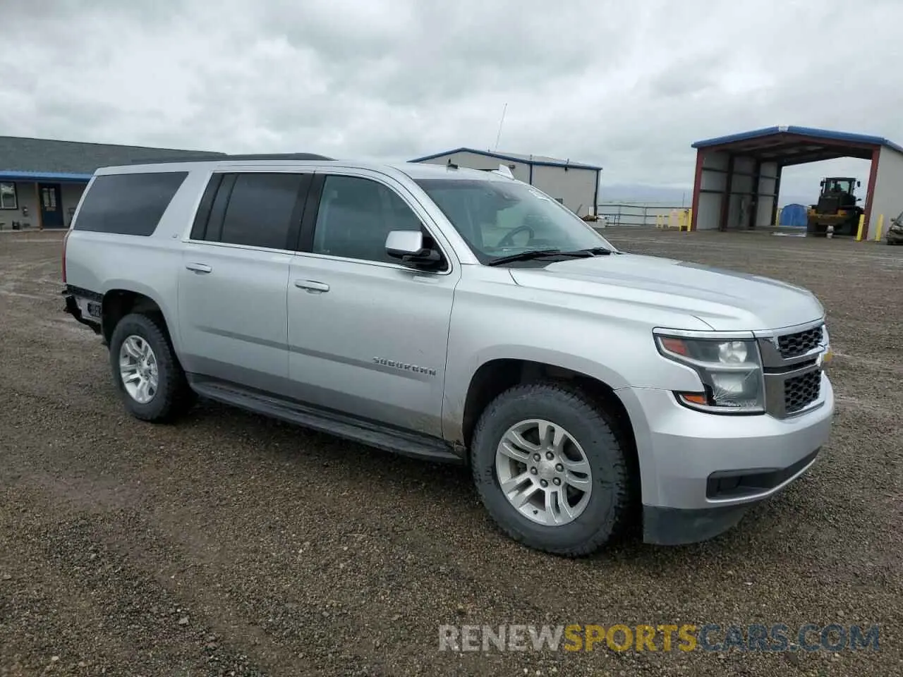 4 Photograph of a damaged car 1GNSKHKC0KR397479 CHEVROLET SUBURBAN 2019