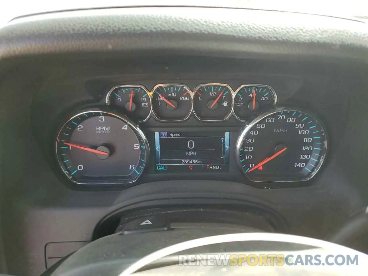 9 Photograph of a damaged car 1GNSKHKC0KR397479 CHEVROLET SUBURBAN 2019