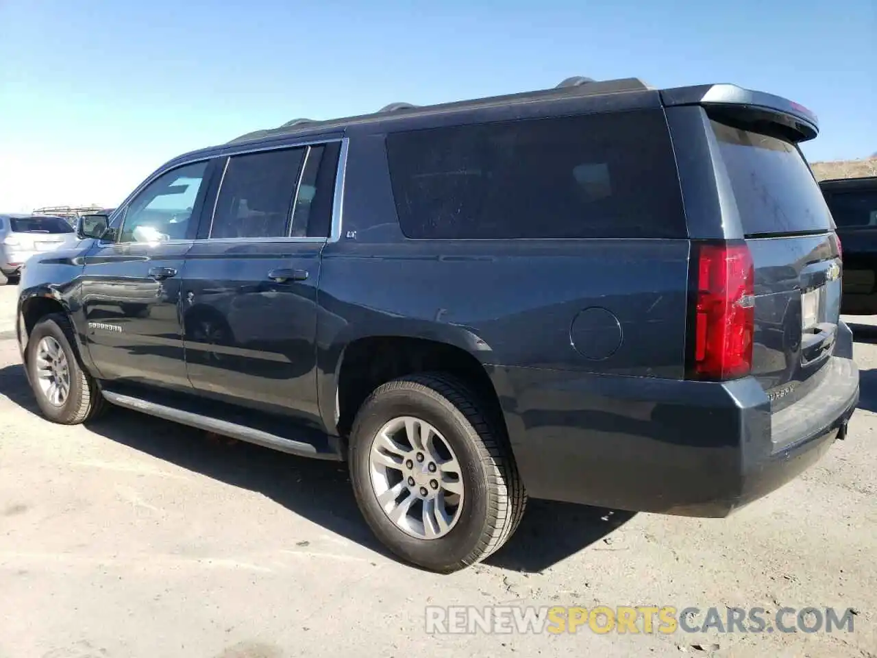 2 Photograph of a damaged car 1GNSKHKC1KR153128 CHEVROLET SUBURBAN 2019