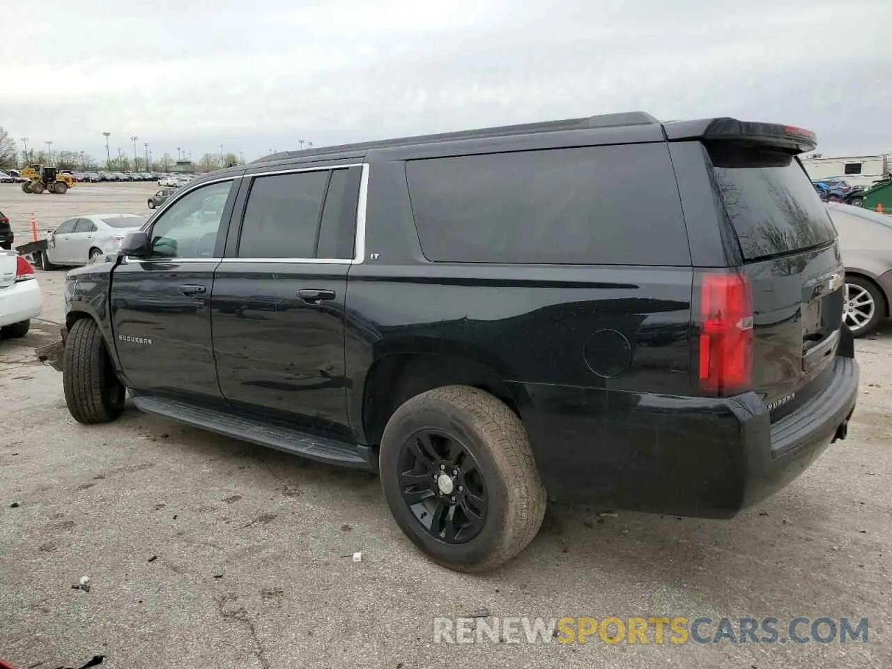 2 Photograph of a damaged car 1GNSKHKC1KR205633 CHEVROLET SUBURBAN 2019