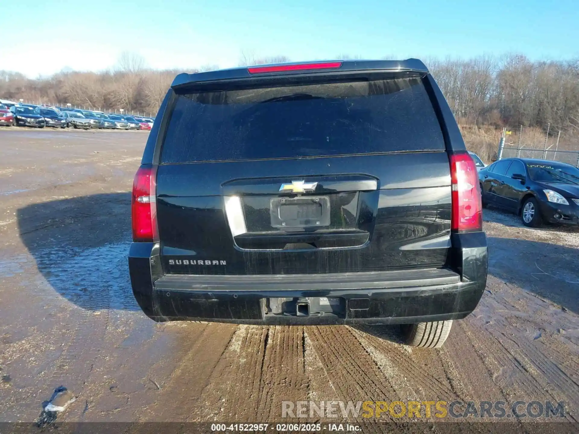 16 Photograph of a damaged car 1GNSKHKC2KR120137 CHEVROLET SUBURBAN 2019