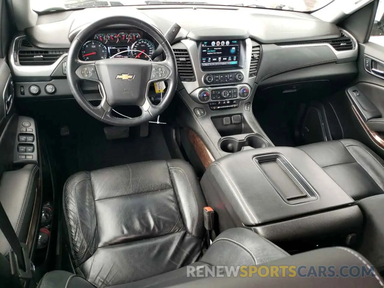 8 Photograph of a damaged car 1GNSKHKC2KR140923 CHEVROLET SUBURBAN 2019