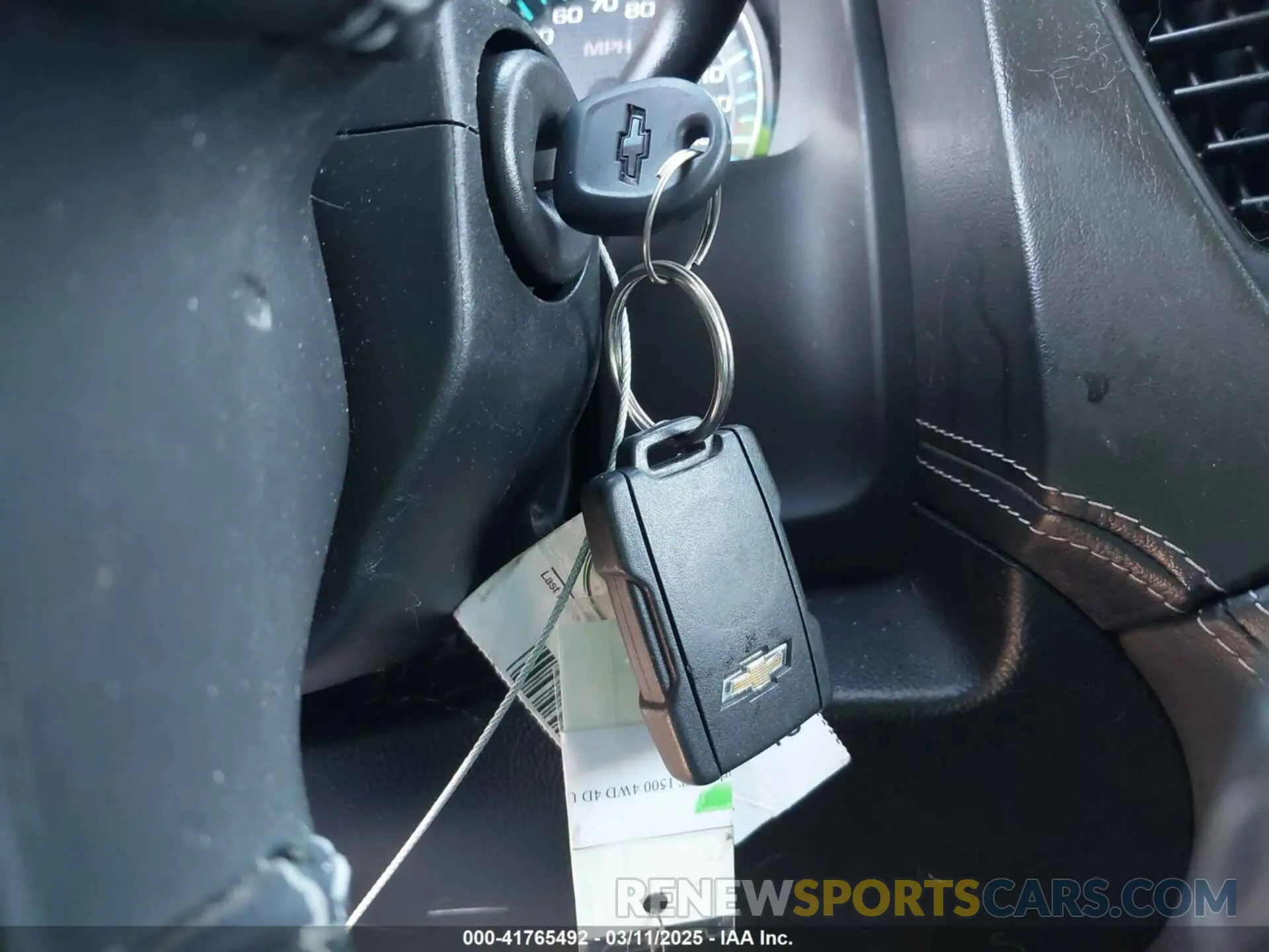 11 Photograph of a damaged car 1GNSKHKC2KR297254 CHEVROLET SUBURBAN 2019