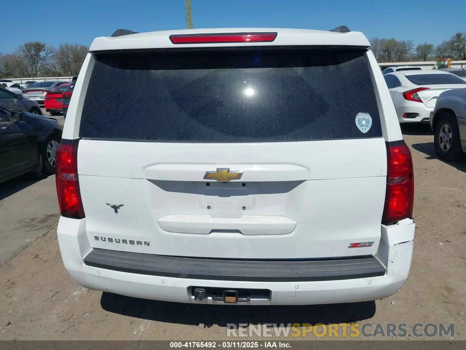 16 Photograph of a damaged car 1GNSKHKC2KR297254 CHEVROLET SUBURBAN 2019