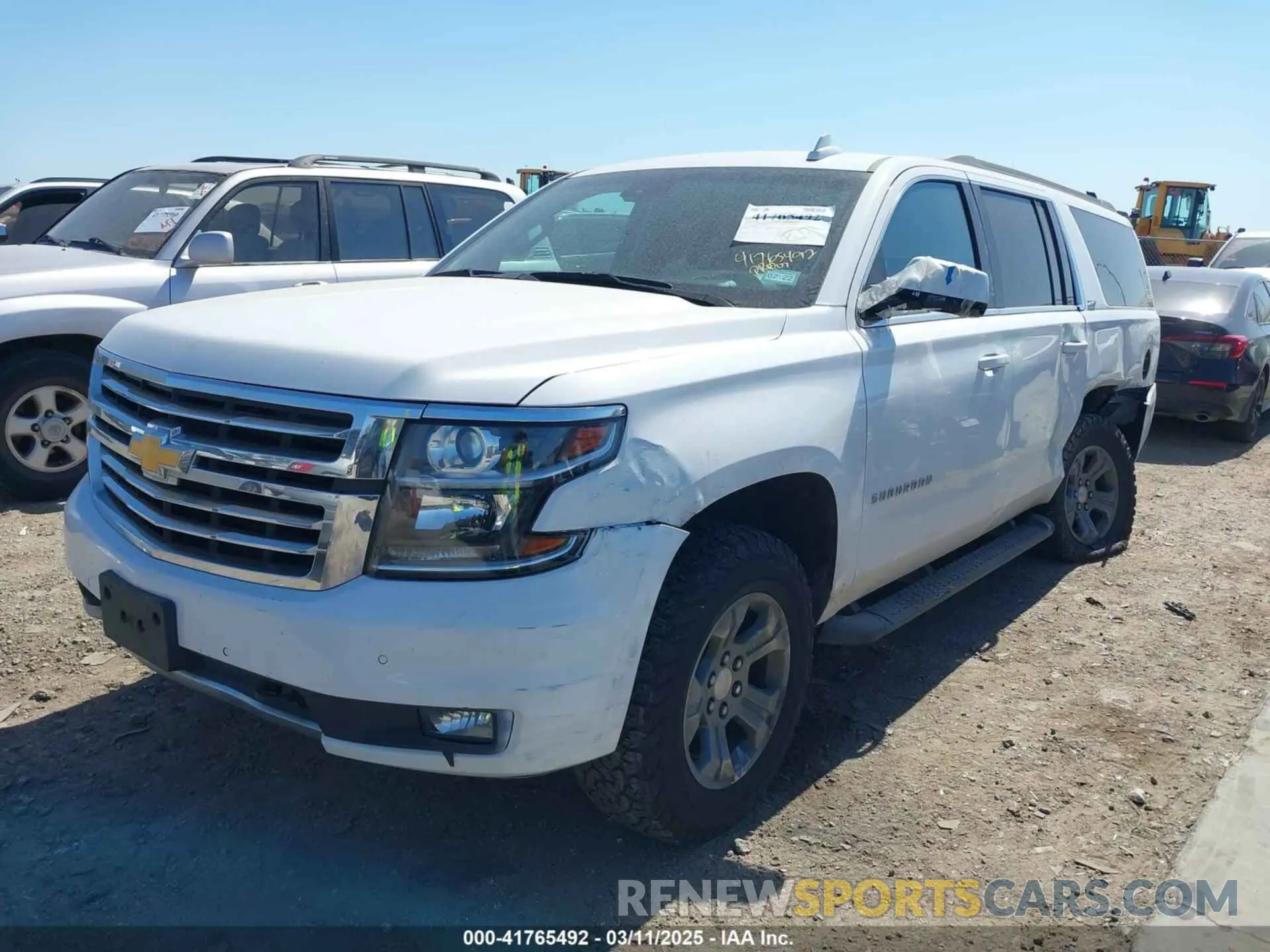 2 Photograph of a damaged car 1GNSKHKC2KR297254 CHEVROLET SUBURBAN 2019