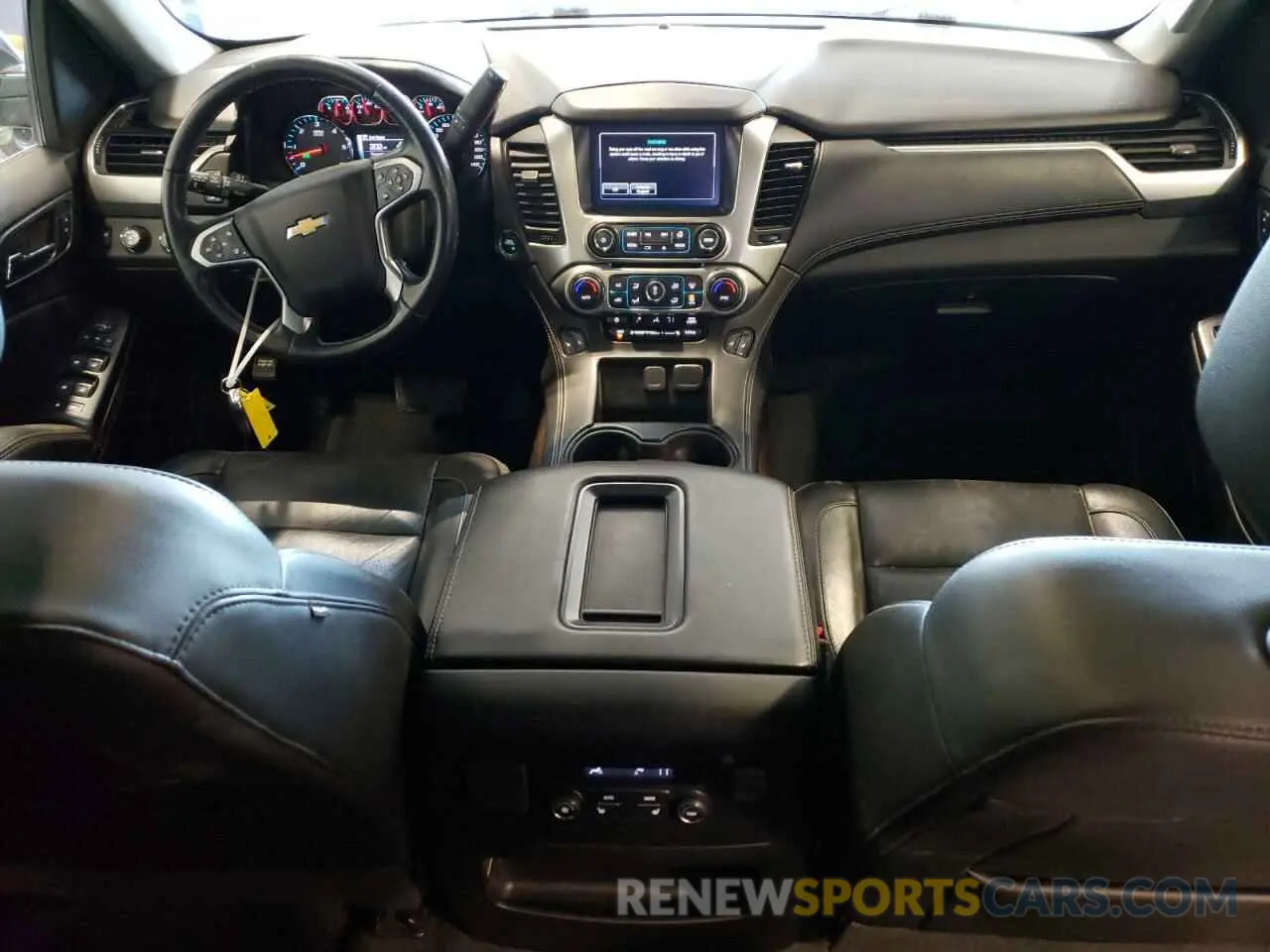 8 Photograph of a damaged car 1GNSKHKC2KR299019 CHEVROLET SUBURBAN 2019