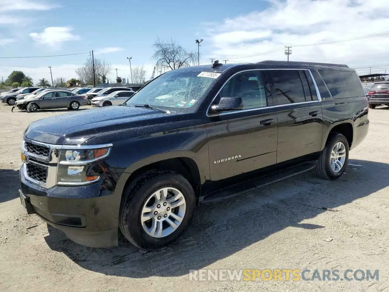 1 Photograph of a damaged car 1GNSKHKC3KR117263 CHEVROLET SUBURBAN 2019