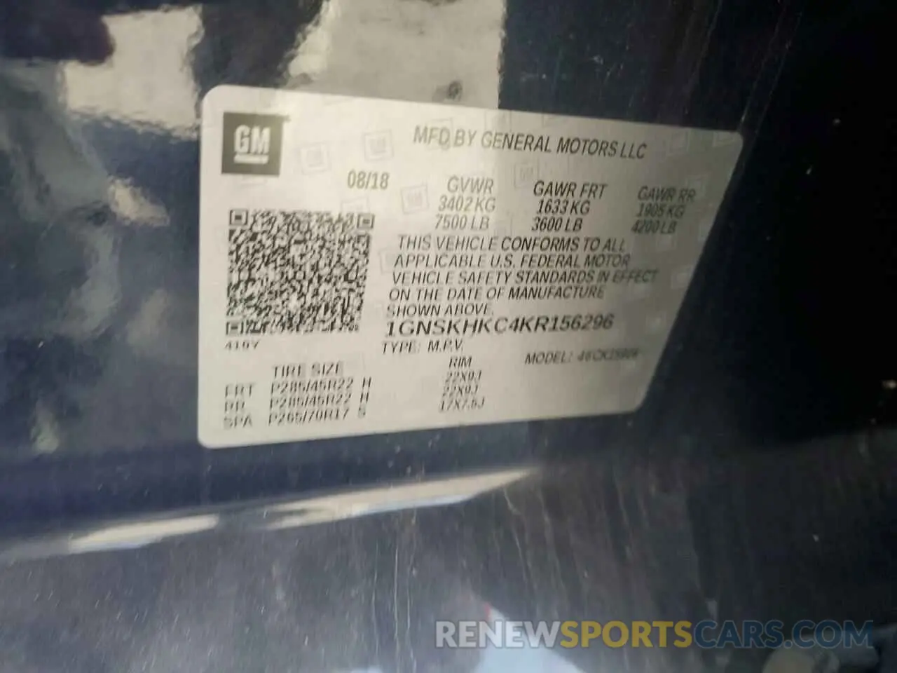 13 Photograph of a damaged car 1GNSKHKC4KR156296 CHEVROLET SUBURBAN 2019