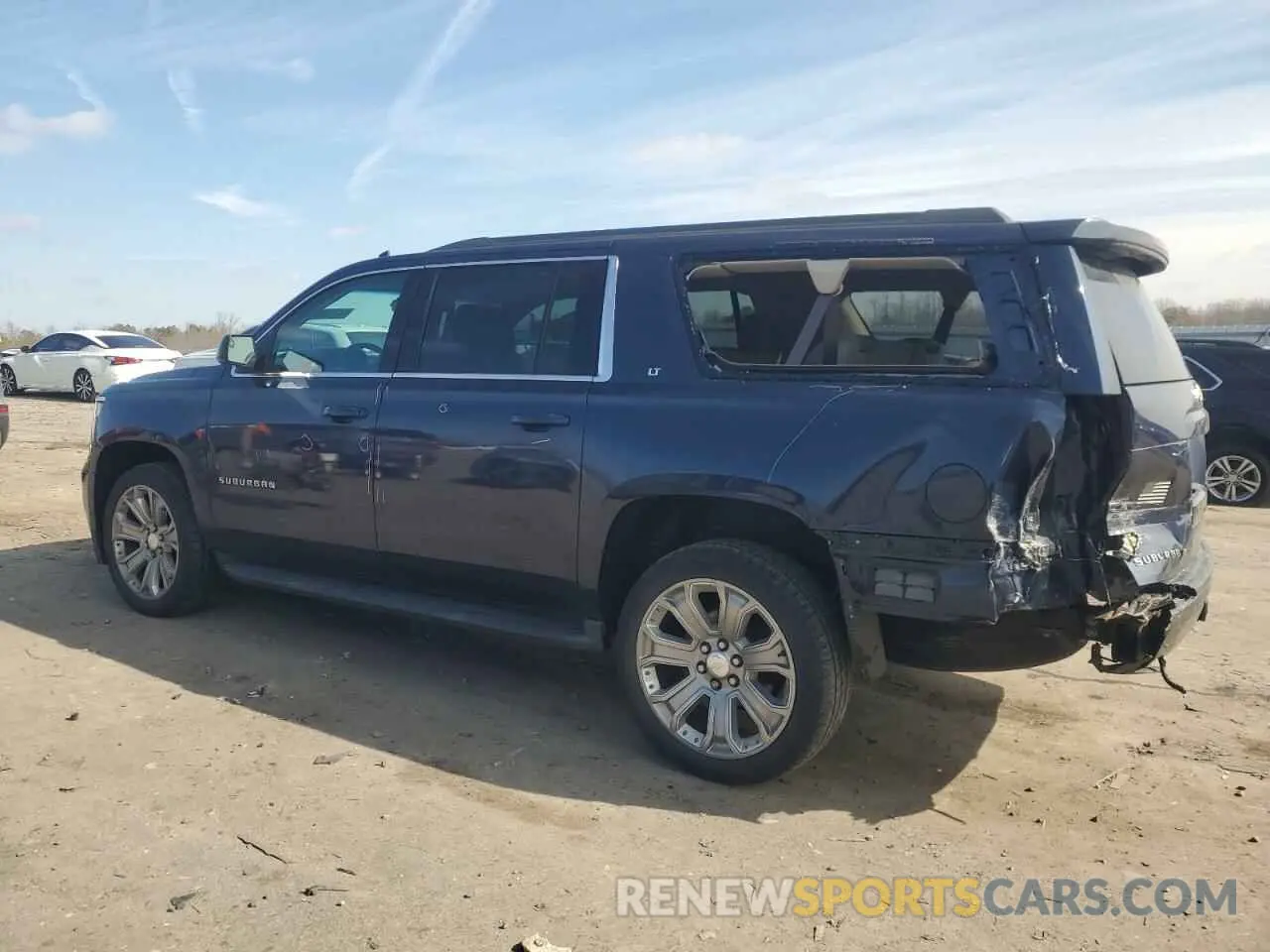 2 Photograph of a damaged car 1GNSKHKC4KR156296 CHEVROLET SUBURBAN 2019