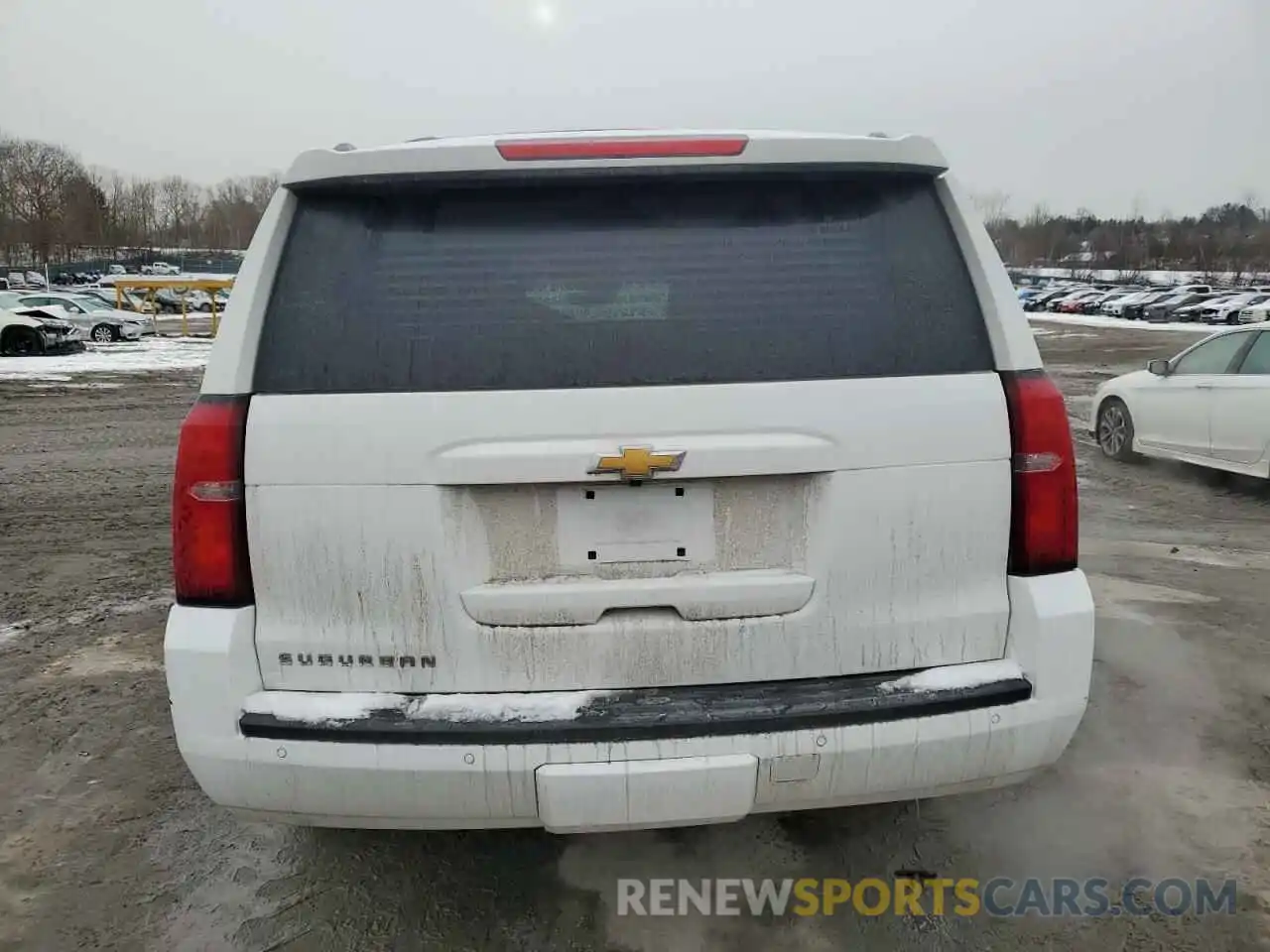 6 Photograph of a damaged car 1GNSKHKC5KR183815 CHEVROLET SUBURBAN 2019