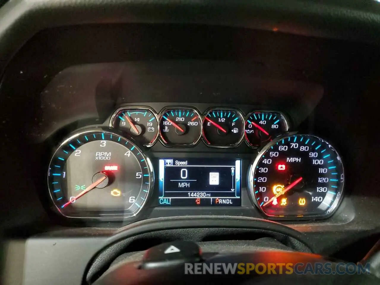 9 Photograph of a damaged car 1GNSKHKC7KR234280 CHEVROLET SUBURBAN 2019