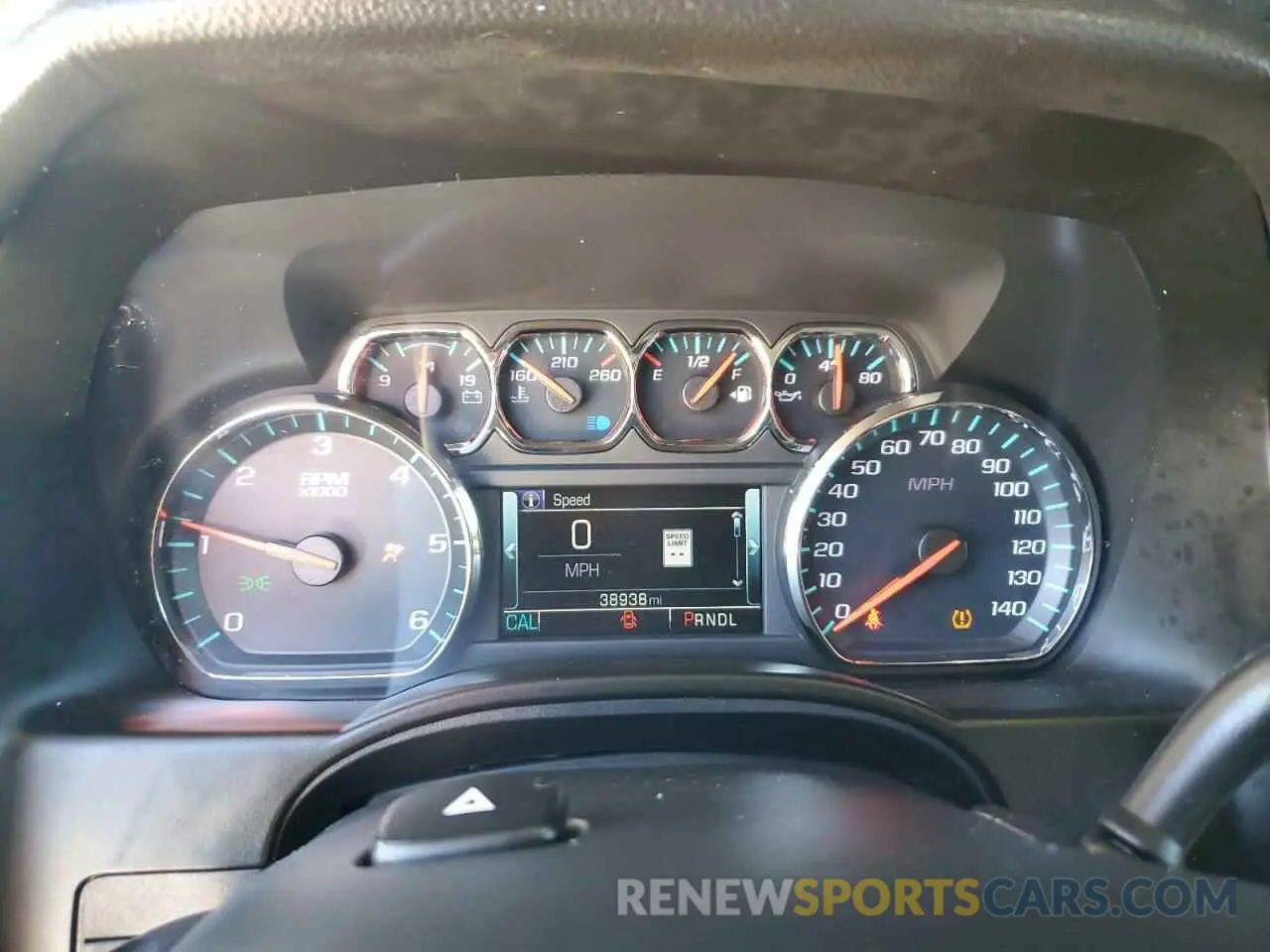 9 Photograph of a damaged car 1GNSKHKC7KR384860 CHEVROLET SUBURBAN 2019