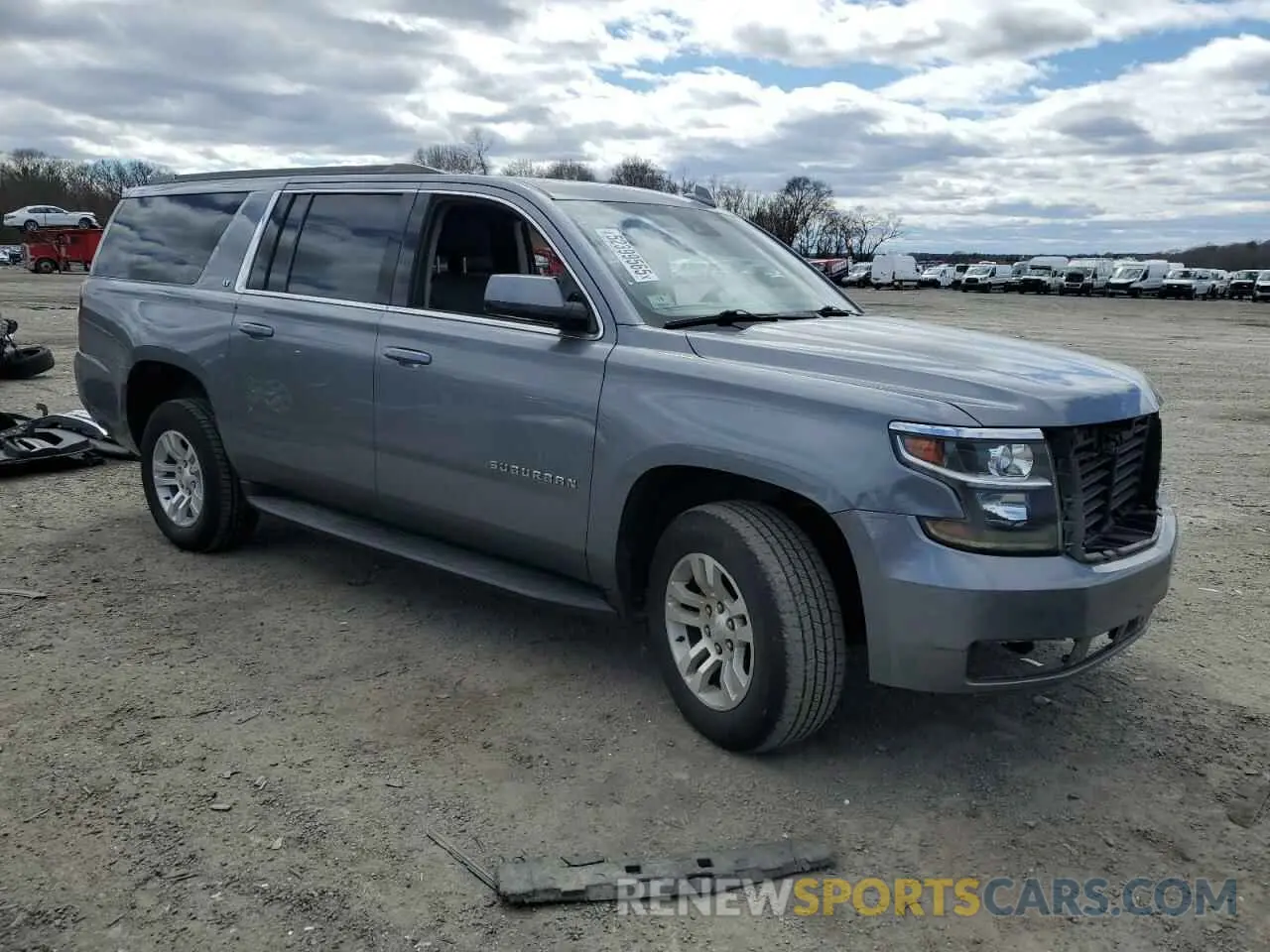4 Photograph of a damaged car 1GNSKHKC8KR306927 CHEVROLET SUBURBAN 2019