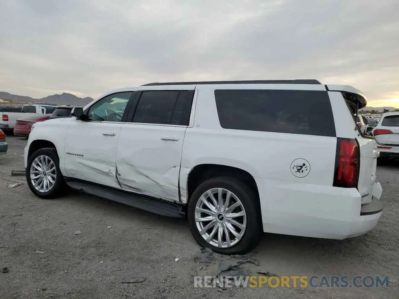 2 Photograph of a damaged car 1GNSKHKCXKR119530 CHEVROLET SUBURBAN 2019