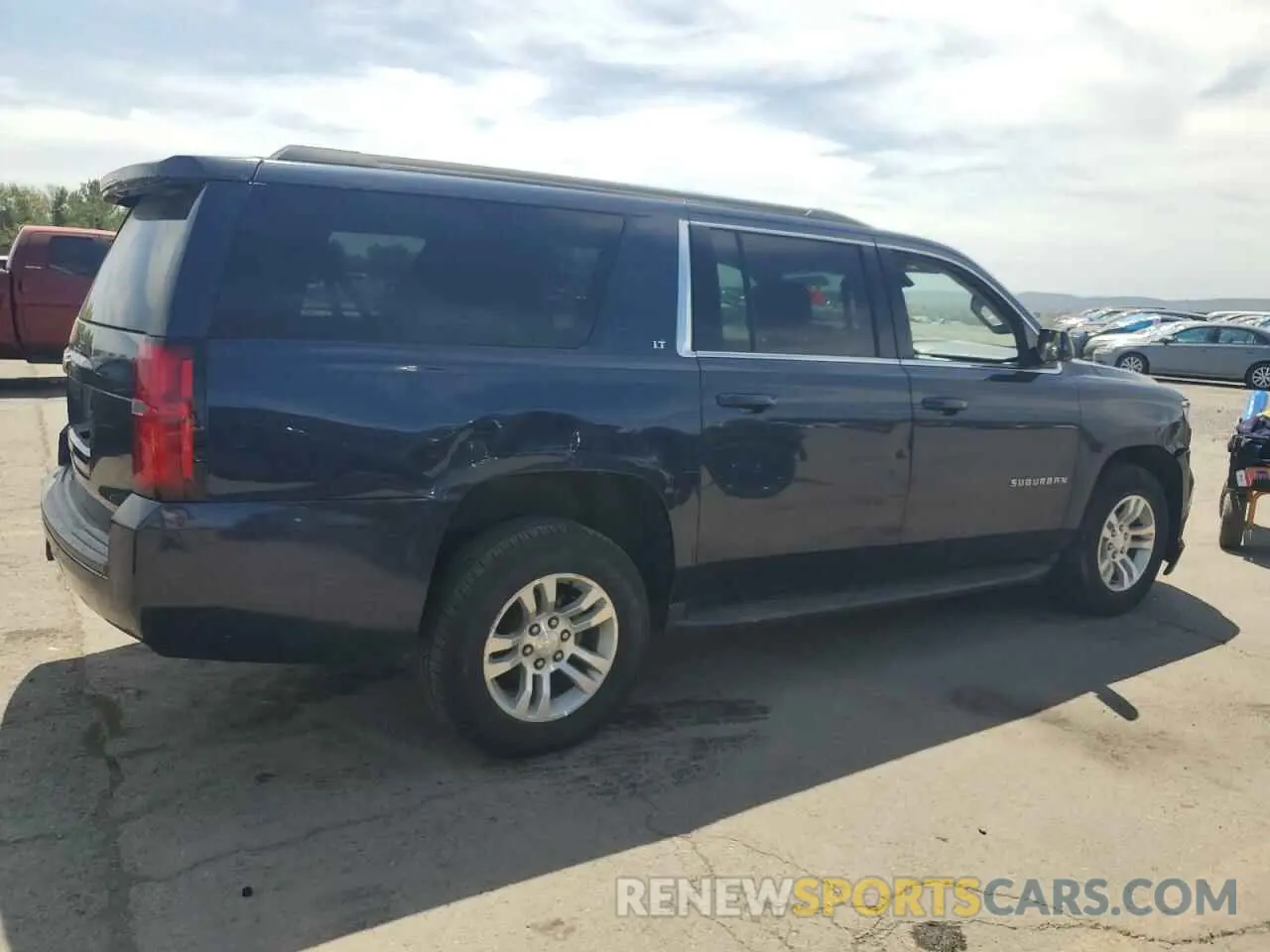 3 Photograph of a damaged car 1GNSKHKCXKR124680 CHEVROLET SUBURBAN 2019