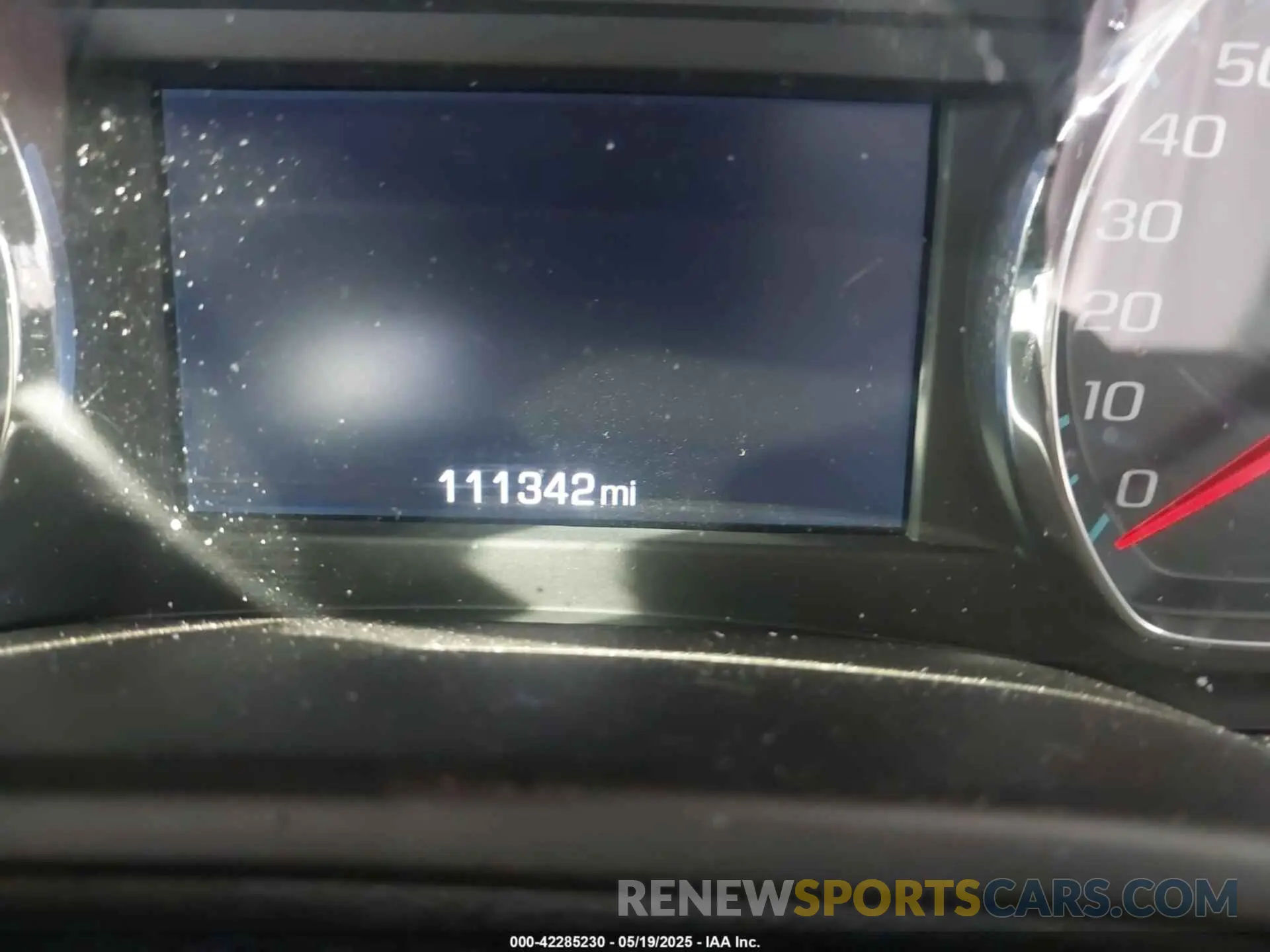 14 Photograph of a damaged car 1GNSKHKCXKR301647 CHEVROLET SUBURBAN 2019