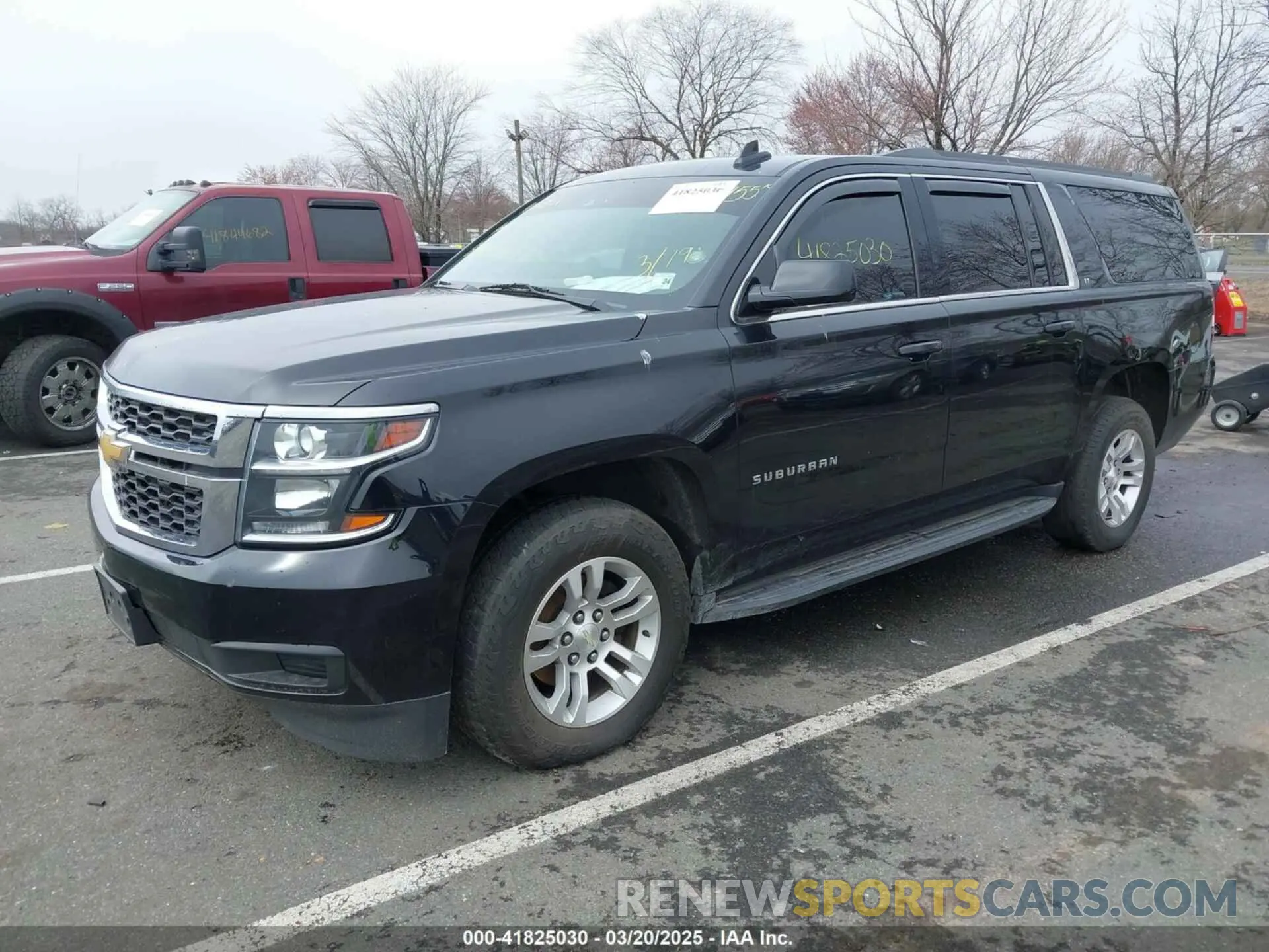 2 Photograph of a damaged car 1GNSKHKCXKR345468 CHEVROLET SUBURBAN 2019