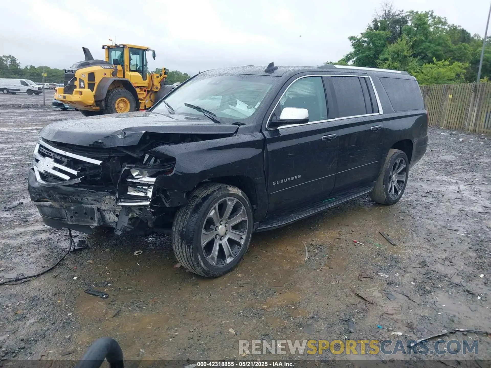 2 Photograph of a damaged car 1GNSKJKC1KR147532 CHEVROLET SUBURBAN 2019