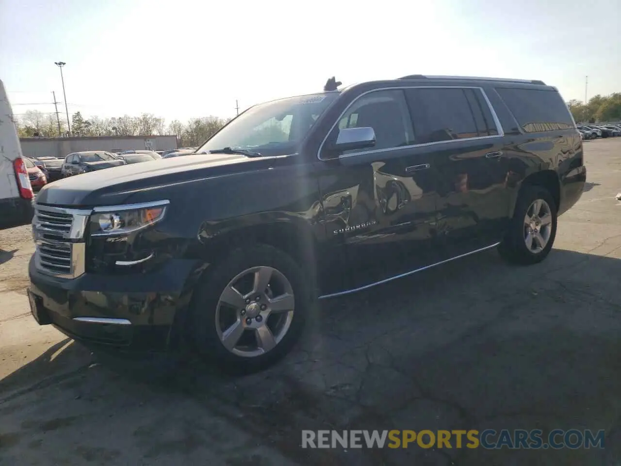 1 Photograph of a damaged car 1GNSKJKC1KR376938 CHEVROLET SUBURBAN 2019