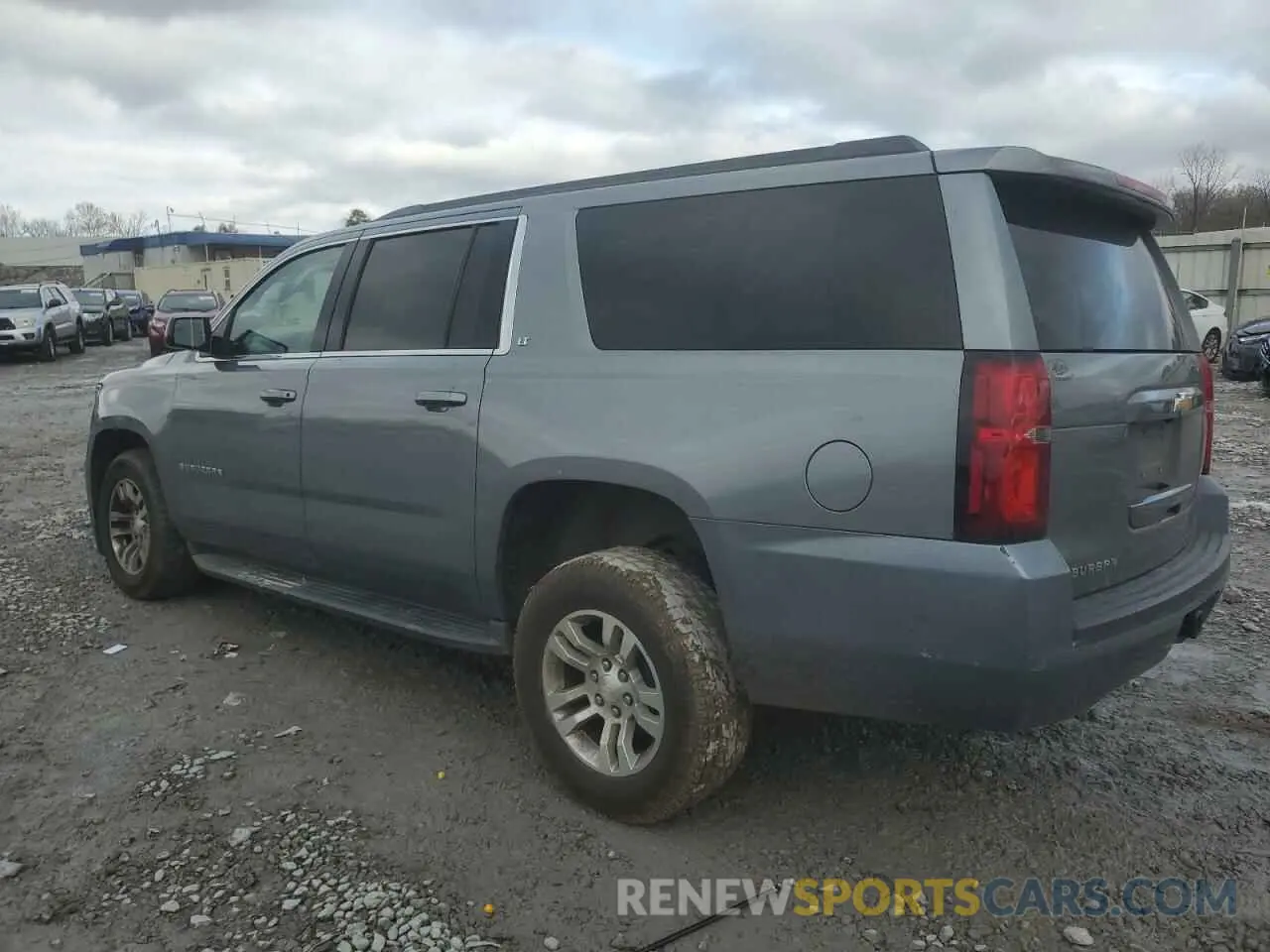 2 Photograph of a damaged car 1GNSCHKC3LR113910 CHEVROLET SUBURBAN 2020