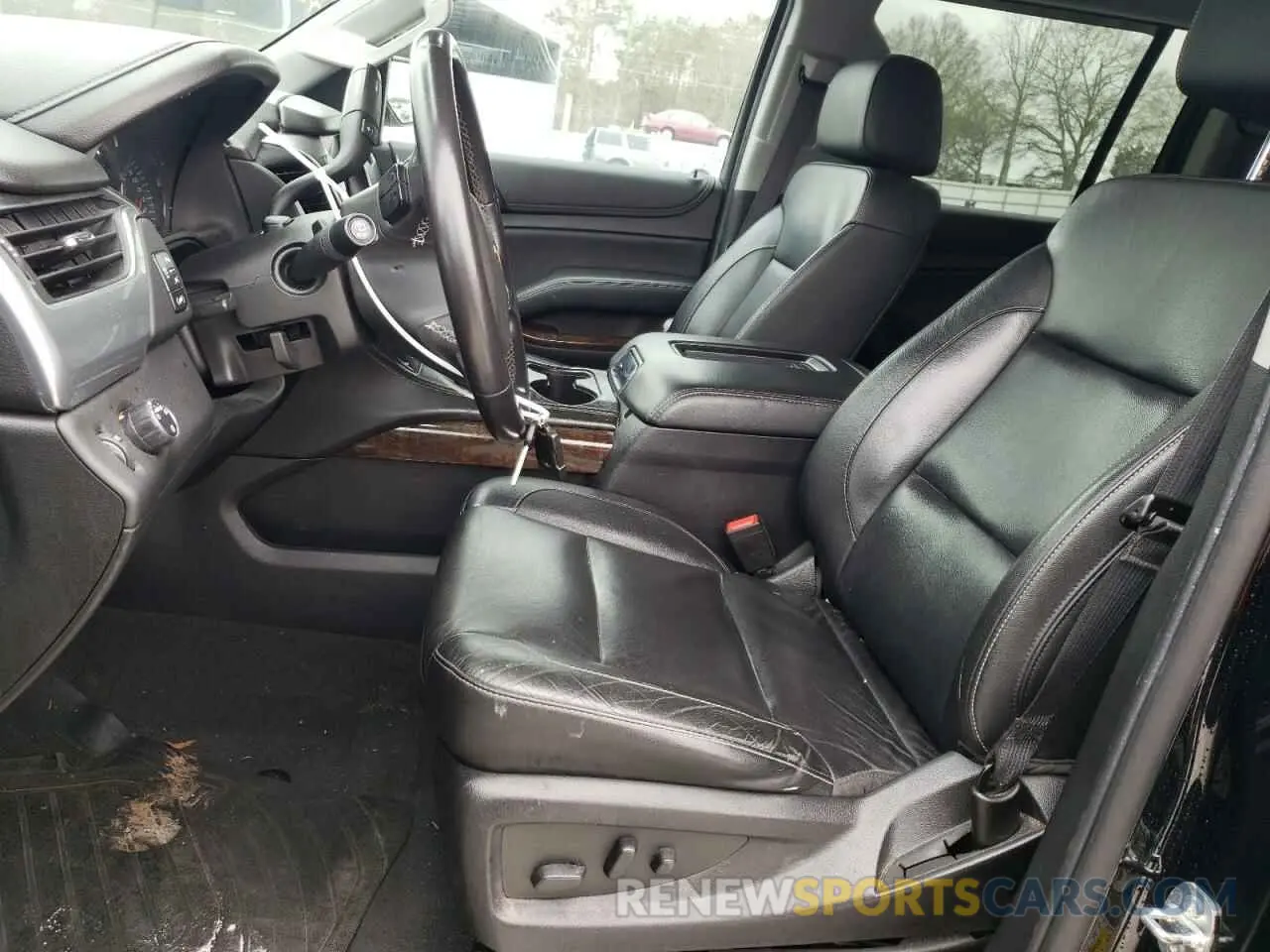 7 Photograph of a damaged car 1GNSCHKCXLR151344 CHEVROLET SUBURBAN 2020