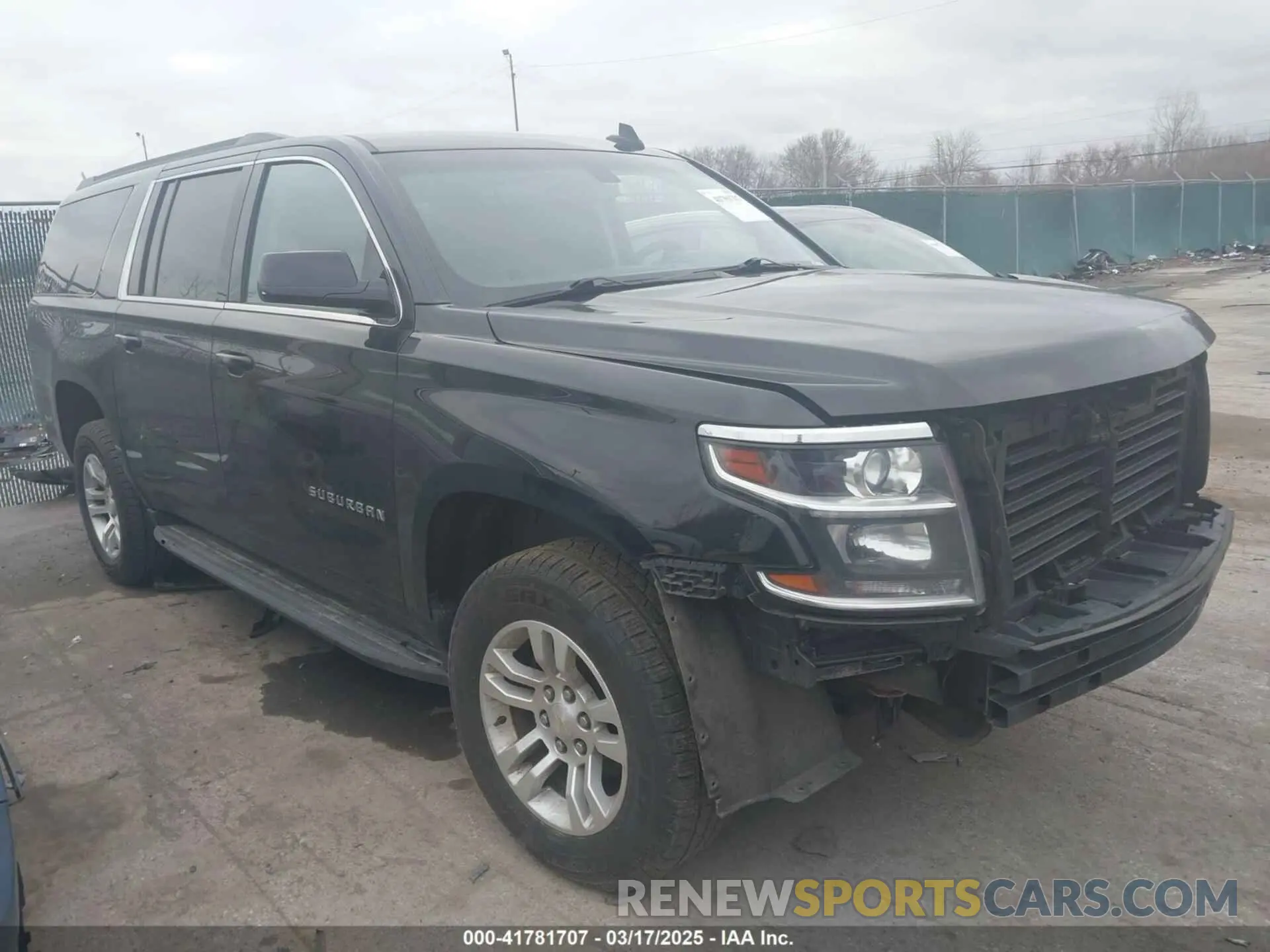 14 Photograph of a damaged car 1GNSKGKC0LR215789 CHEVROLET SUBURBAN 2020
