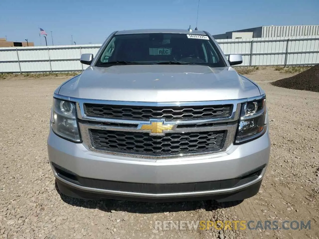 5 Photograph of a damaged car 1GNSKHKC0LR285945 CHEVROLET SUBURBAN 2020