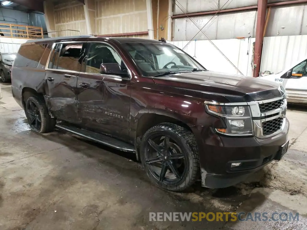 4 Photograph of a damaged car 1GNSKHKC2LR210311 CHEVROLET SUBURBAN 2020