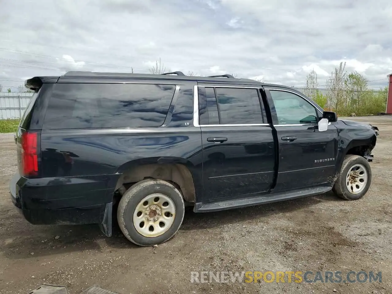 3 Photograph of a damaged car 1GNSKHKC3LR159188 CHEVROLET SUBURBAN 2020