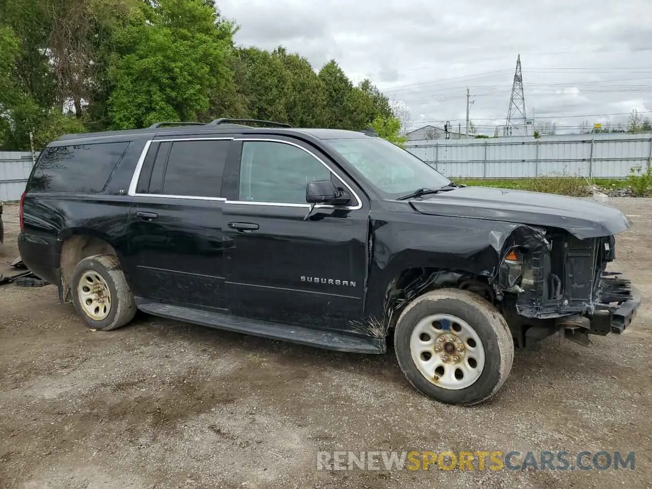 4 Photograph of a damaged car 1GNSKHKC3LR159188 CHEVROLET SUBURBAN 2020