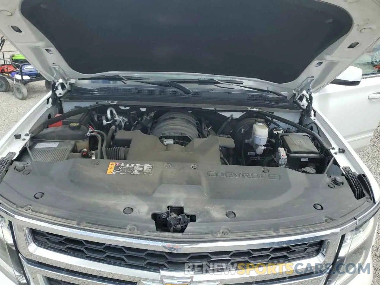 12 Photograph of a damaged car 1GNSKHKC3LR277936 CHEVROLET SUBURBAN 2020